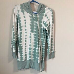 Kyte Custom Sage Riptide Zippered Hoodie - EUC/New